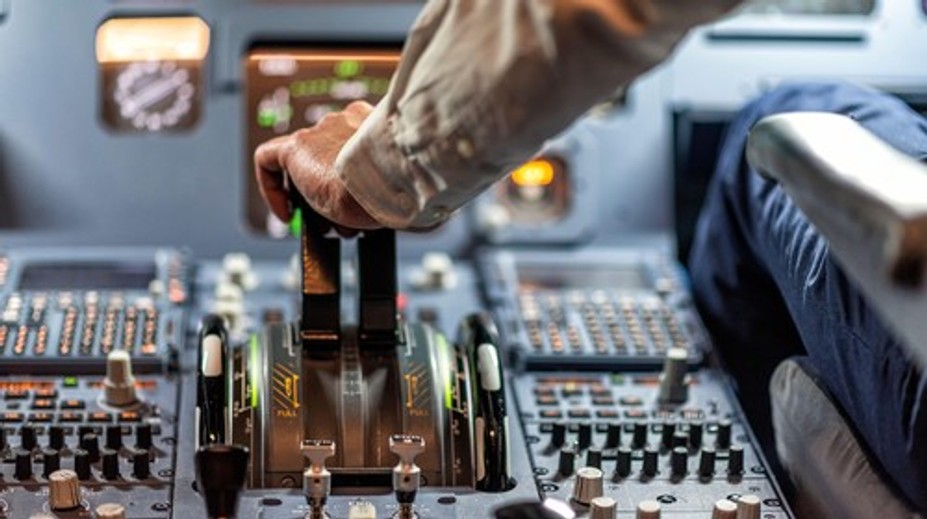 Prípad ako z hollywoodskeho filmu. Muž sa roky tváril ako pilot a lietal zadarmo