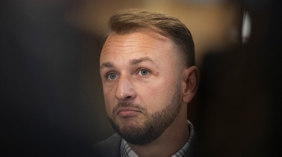 Súd vyhovel aj štvrtýkrát. Ďalší z čurillovcov sa vracia do práce