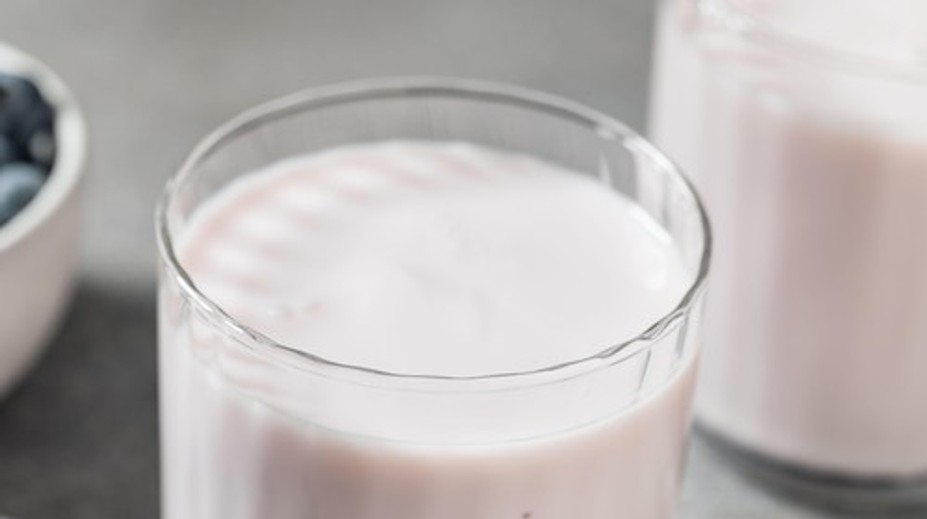 Zázrak pre zdravé trávenie, imunitu aj kosti: Jednoduchý nápoj skrýva viac, než ste si mysleli