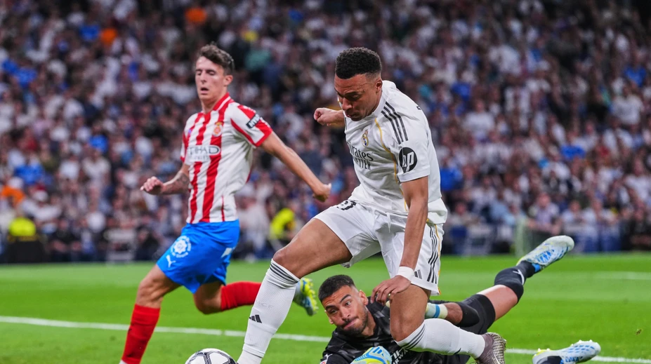 Real Madrid v problémoch. Proti Girone znova stratil body, titul sa vzďaluje