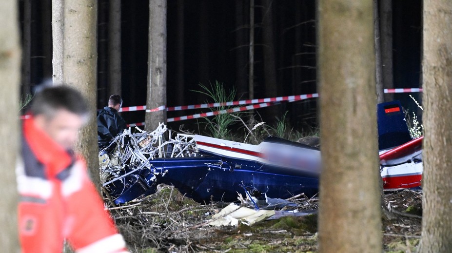Tragická havária lietadla v Nemecku, v lese našli dvoch mŕtvych