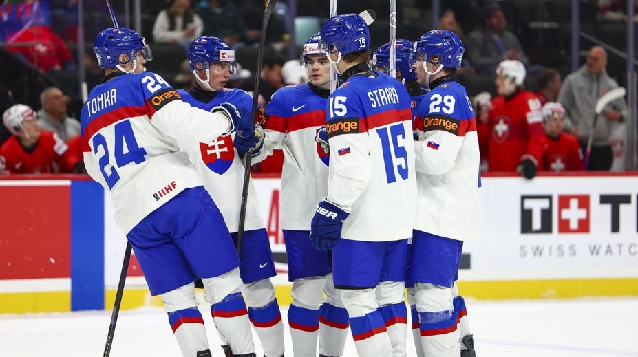 Mladí Slováci vyzvú Kanadu. Pozrite si zloženie štvrťfinálových dvojíc na MS do 20 rokov