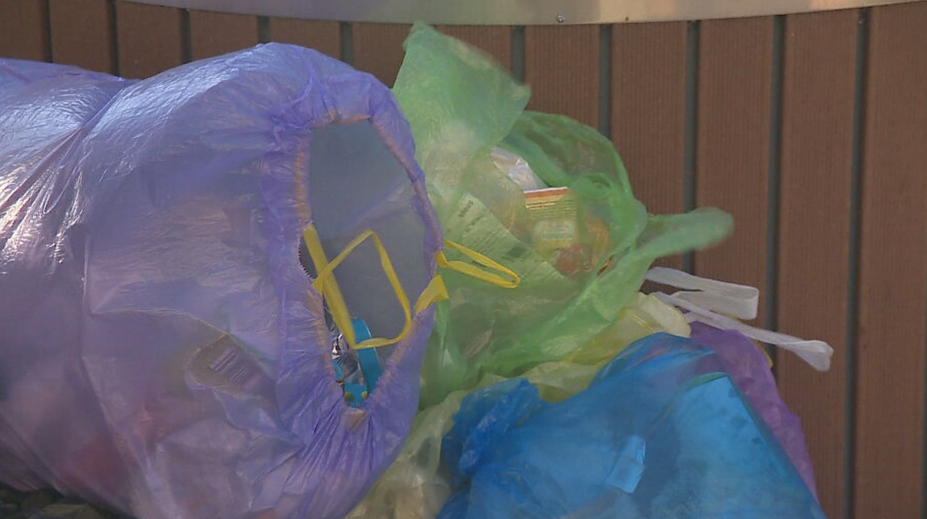 Za smetné si Slováci v tomto roku priplatia. Nová výška poplatku šokovala najmä v Šali