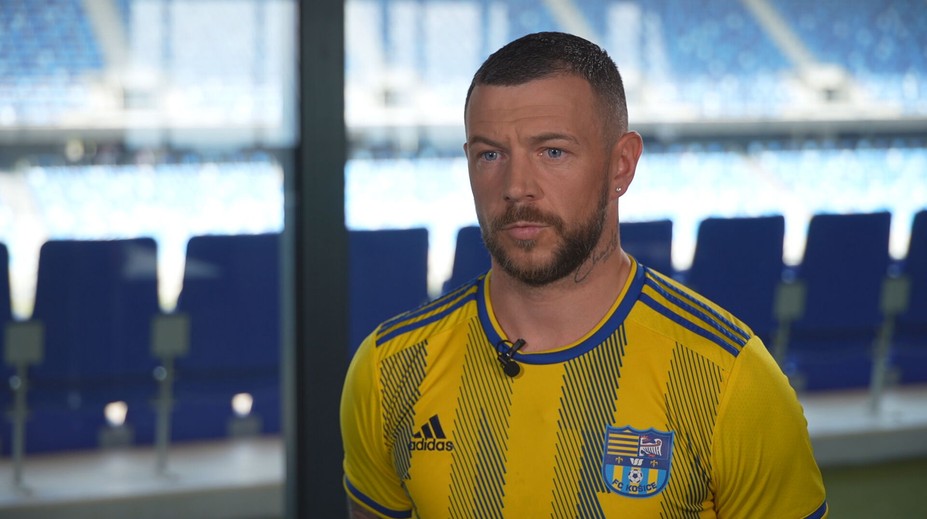 VIDEO: Nádejní budúci futbalisti trénovali ako profesionáli. Erik Pačinda zorganizoval špeciálny kemp