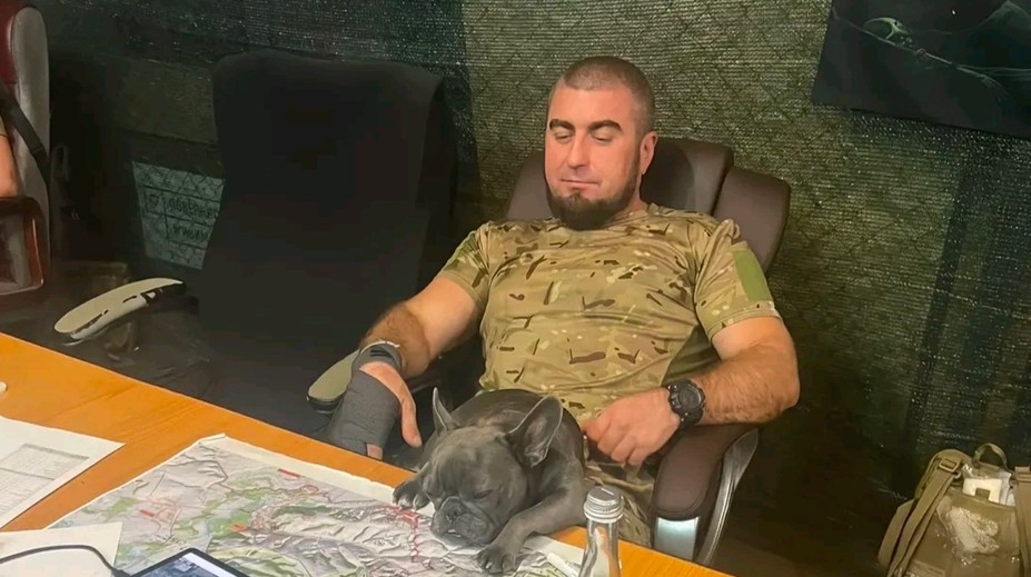 Škandál v ukrajinskej armáde: Plukovník čelí obvineniu, že svojimi fotkami pomáha nepriateľovi