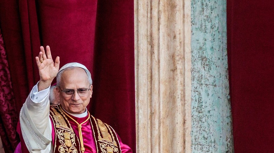 Nový pápež sa prihovoril svetu: Zlo nezvíťazí, Boh nás miluje všetkých (ONLINE)