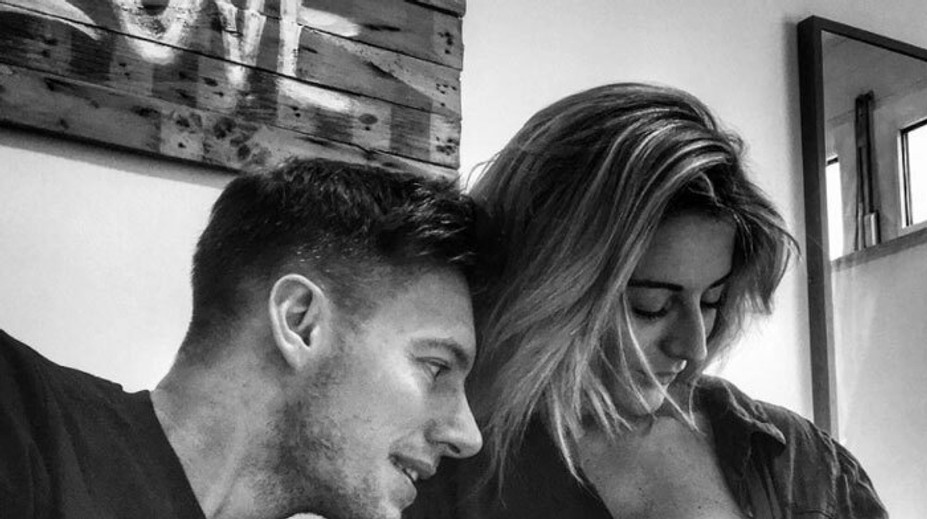 Thomas Puskailer na fotke so synčekom: Malý je poriadny vlasáč