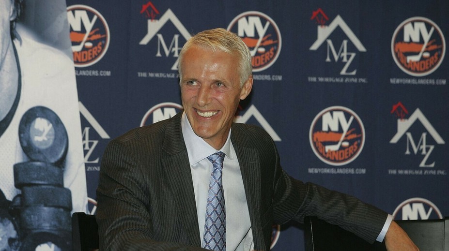 Legendárneho útočníka NY Islanders čaká životný zápas. Bossymu diagnostikovali zákernú chorobu