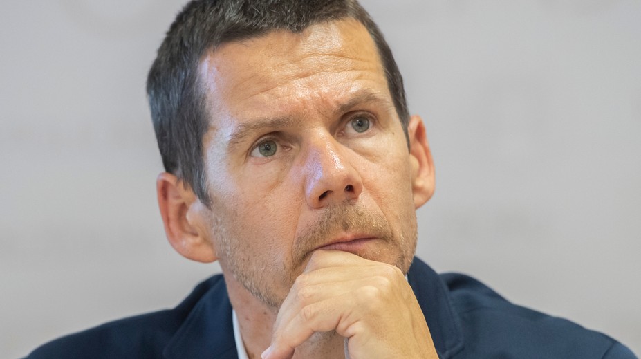 Hamran má novú prácu v parlamente. Je asistentom poslankyne SaS, poznáme jeho plat