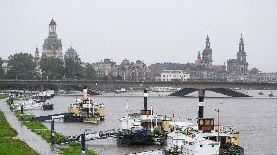 Východ Nemecka sa pripravuje na povodne. Hladina Labe má dosiahnuť päťnásobok svojej priemernej výšky