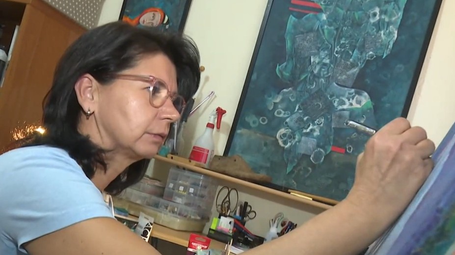 Svoj sen si začala plniť, až keď jej odrástli deti. Tvorbu výtvarníčky Miroslavy Cabanovej ocenili aj v zahraničí