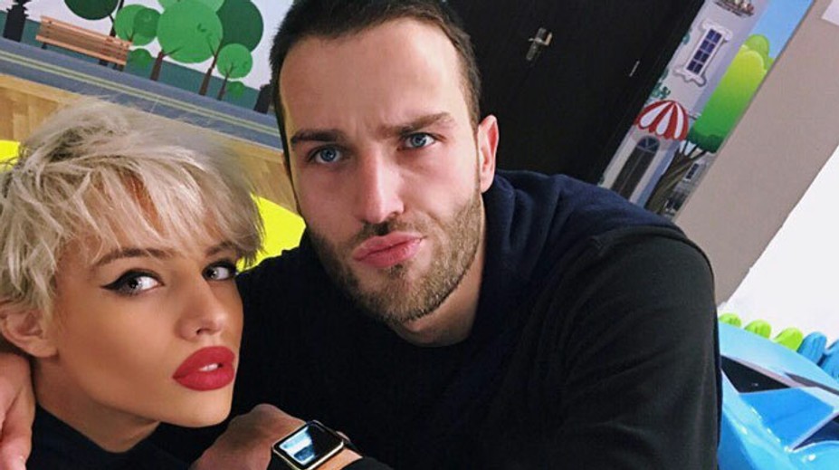 Ľudia ich označujú za najkrajší pár na svete. A to ste ešte nevideli, ako vyzerá ich syn