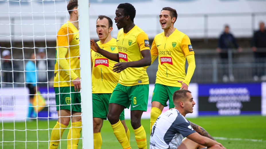 Sen o zisku trofeje po deviatich rokoch žije. Žilina si zahrá pohárové finále na domácej pôde