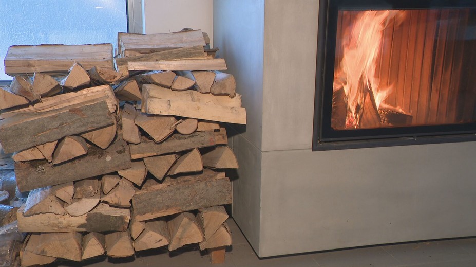 Prísnejšie pravidlá pre vykurovanie drevom? Návrh Európskej komisie ešte prehodnotia