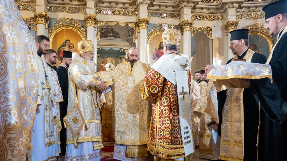 GALÉRIA: Gréckokatolíci majú oficiálne nového arcibiskupa Jonáša Jozefa Maxima