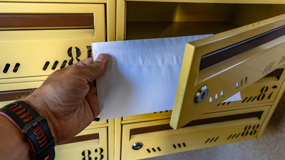 List v schránke ho šokoval. Otec štyroch detí spravil zásadnú chybu, odrazu štátu dlhoval tisíce