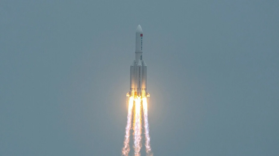 Trosky čínskej rakety skončili v Indickom oceáne, poblíž súostrovia Maldivy