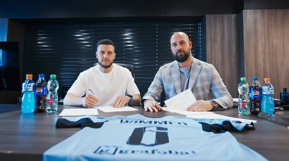 Slovan oznámil dôležitý podpis. V klube pokračuje opora zadných radov so silným vplyvom v kabíne