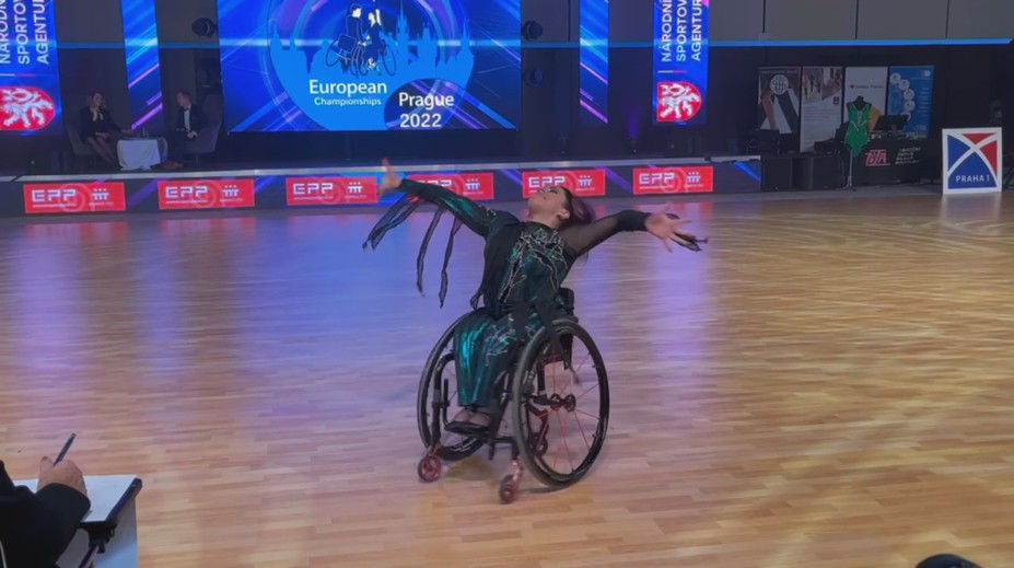 Neuveriteľný talent: Slovenka na vozíku patrí medzi svetovú špičku v tanci
