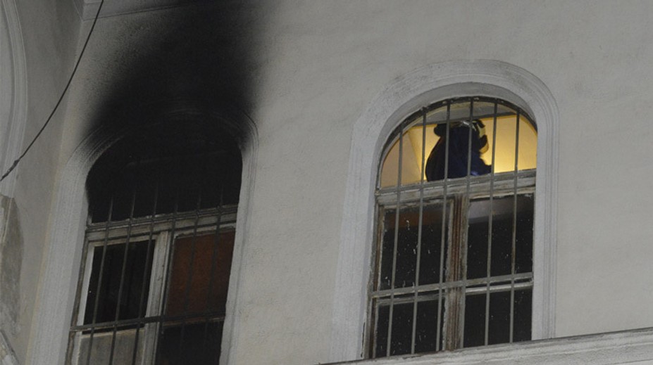 Na Korzike horela moslimská modlitebňa, asi ju podpálili