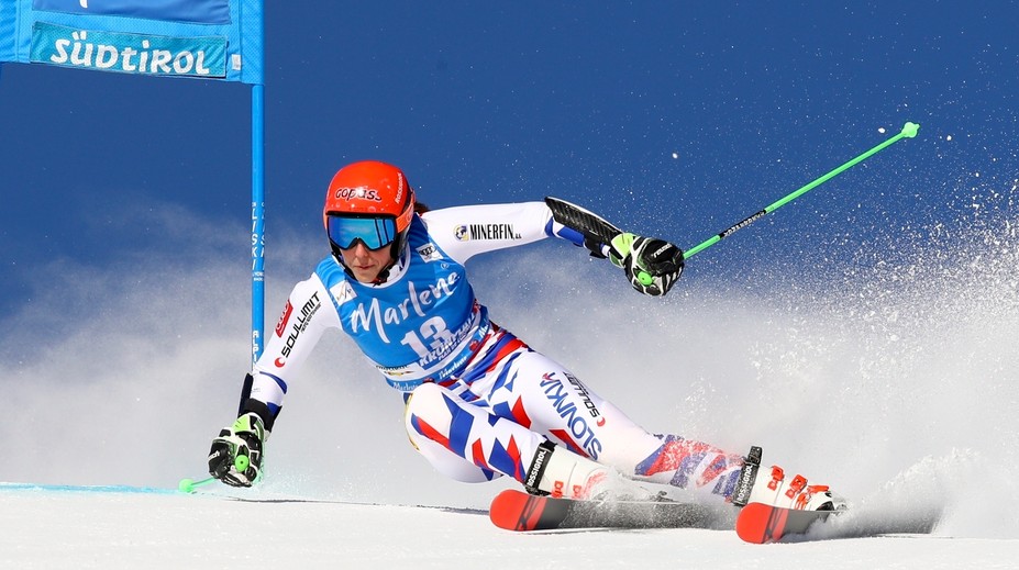 Obrovský slalom v Kronplatzi ovládla Rebensburgová, Vlhová po chybe v tretej desiatke