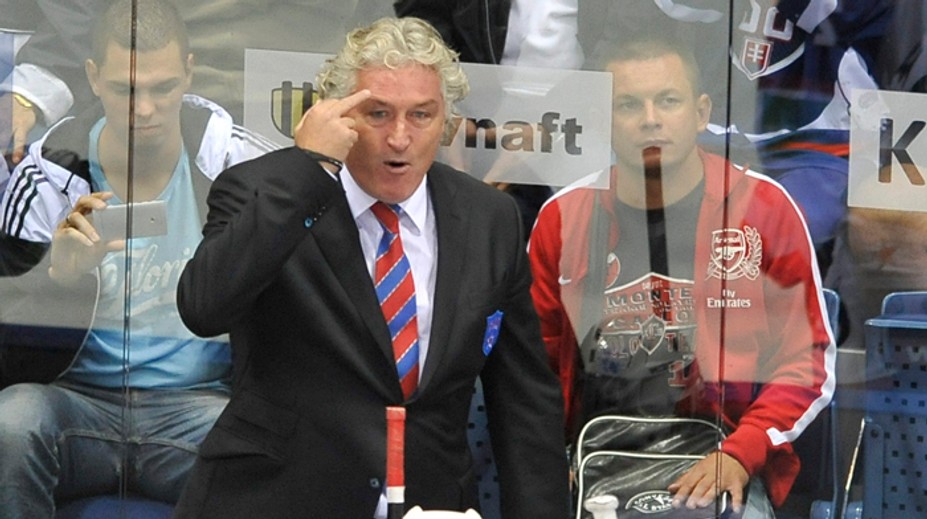 Říha ťažko nesie Kundrátkov odchod na Svetový pohár, má patálie s obrancami