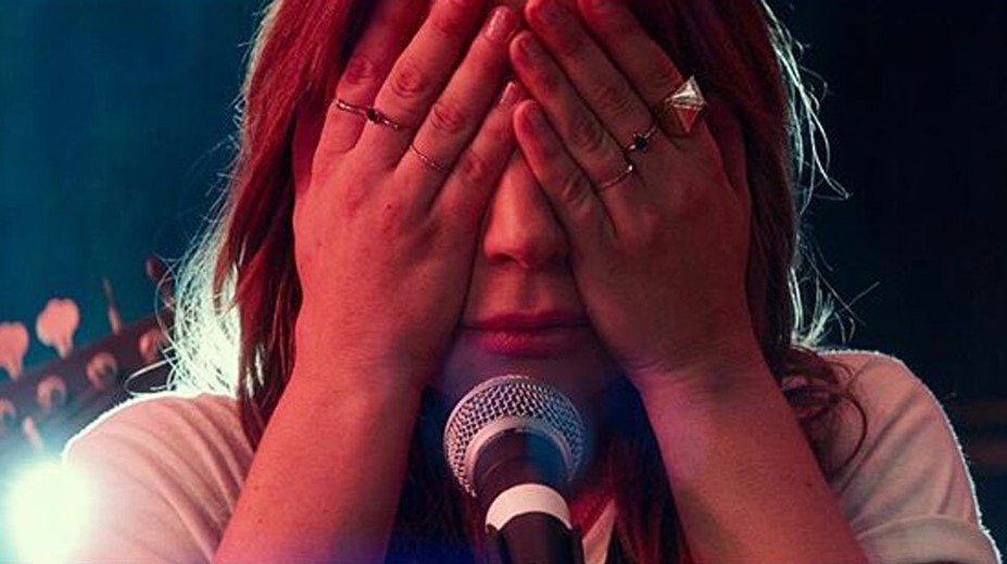 Tajomstvo odhalené. Toto sa dialo počas nakrúcania filmu Zrodila sa hviezda