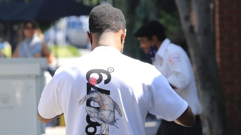 Je z neho štvornásobný otec! Spevák zverejnil rozkošnú fotku