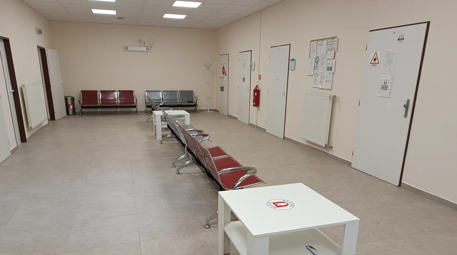 Koniec otáčania ľudí vo dverách ambulancií? Štát chce zakázať špecialistom odmietnuť pacienta