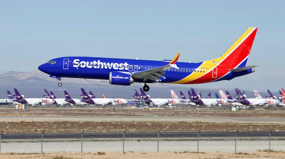 Boeing 737 Max musel núdzovo pristáť na Floride