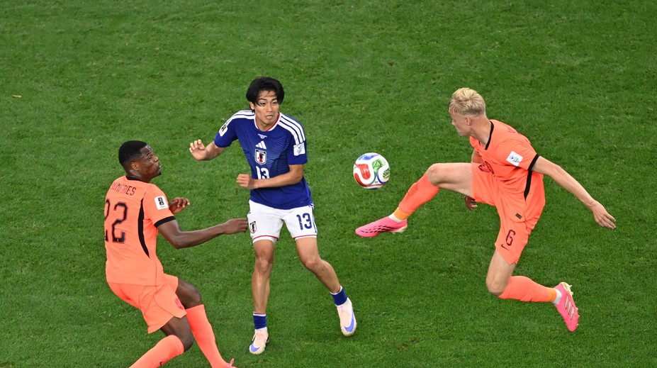 Holandsko dvakrát stratilo vedenie. Japonsko v závere dokázalo mentálnu odolnosť