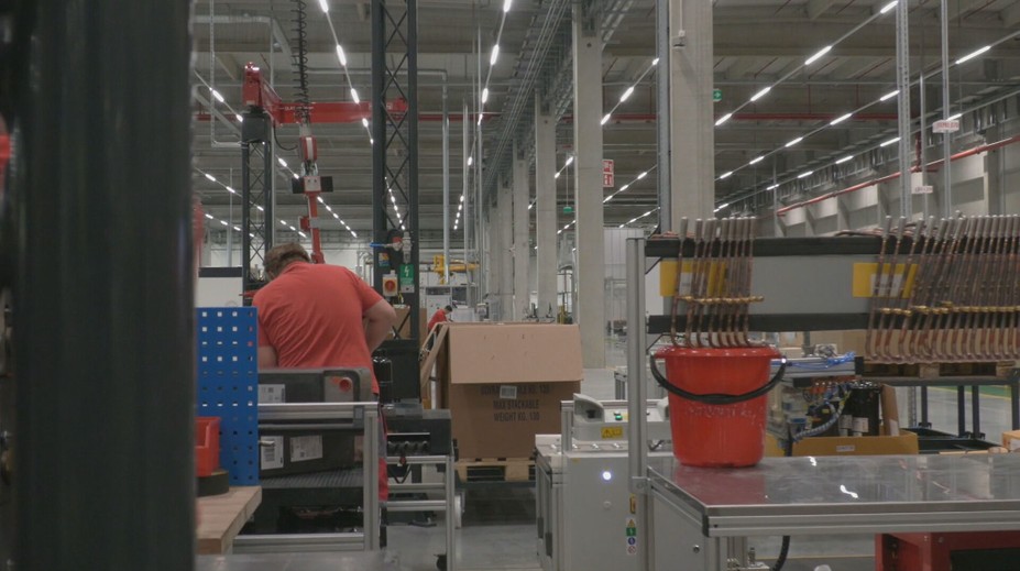 Slovensko cíti trpkú ekonomickú realitu: Zaniká viac pracovných miest, než sa vytvára. Susedia sa vzďaľujú