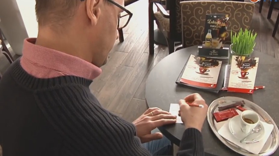 Kávičku za básničku: Počas Svetového dňa poézie sa v kaviarňach platilo básňami