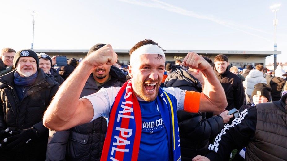 VIDEO: Klub kúpil po žúre cez inzerát, ani si to nepamätal. Teraz s ním oslávi historický počin na Ibize