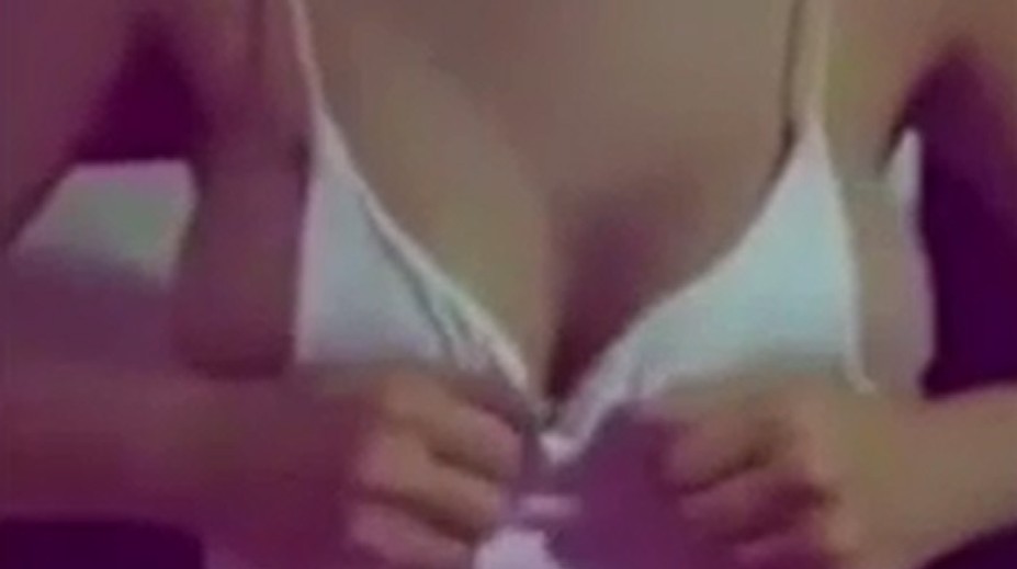 Dievča ukázalo, ako spoznáte, či má žena silikóny