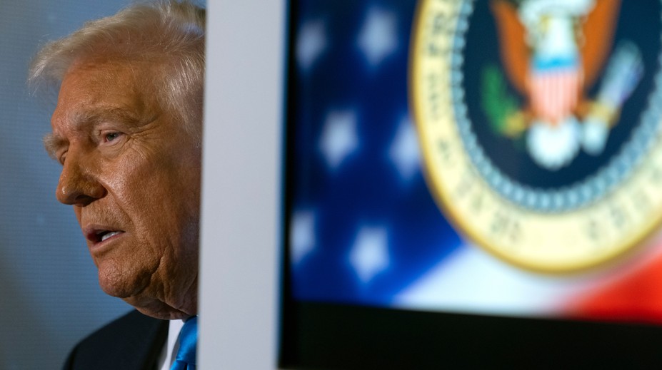 Trump uznal, že tretí mandát mu zakazuje ústava. Naznačil však, že to nie je definitívne