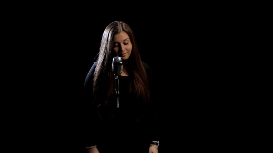 Aj Beyoncé by z nej padla na zadok! Slovenka Barbora vás dostane nádherným hlasom