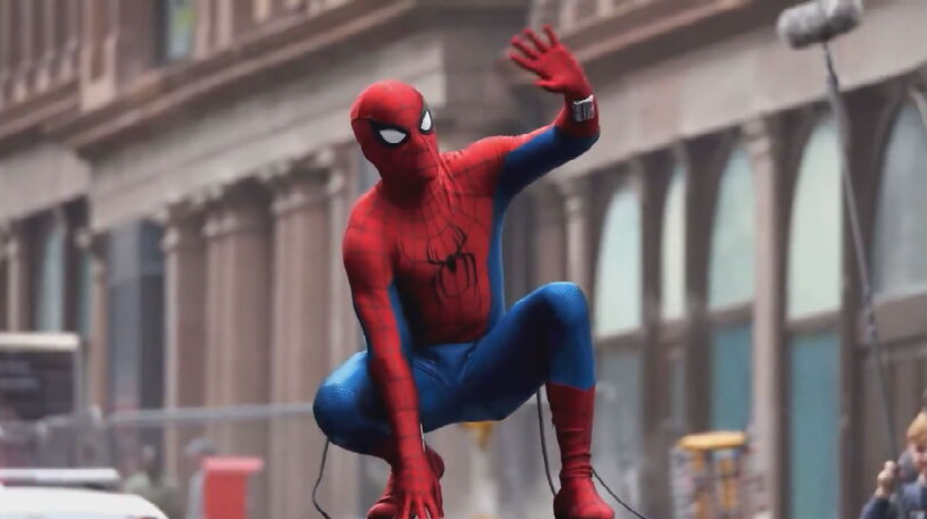 Fanúšikovia v Škótsku šalejú. Nového Spider-mana nakrúcajú v Glasgowe