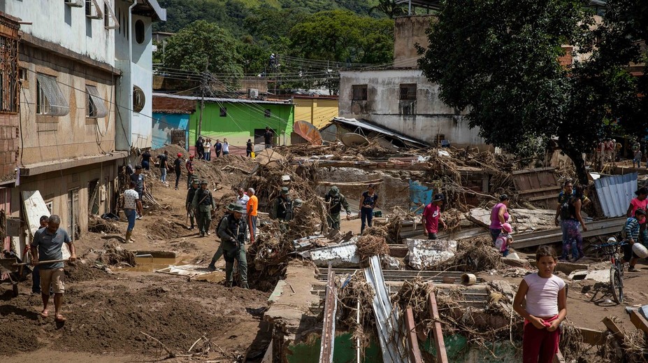 Tropická búrka Julia zasiahla Strednú Ameriku. Obyvateľov evakuovali, hlásia desiatky obetí