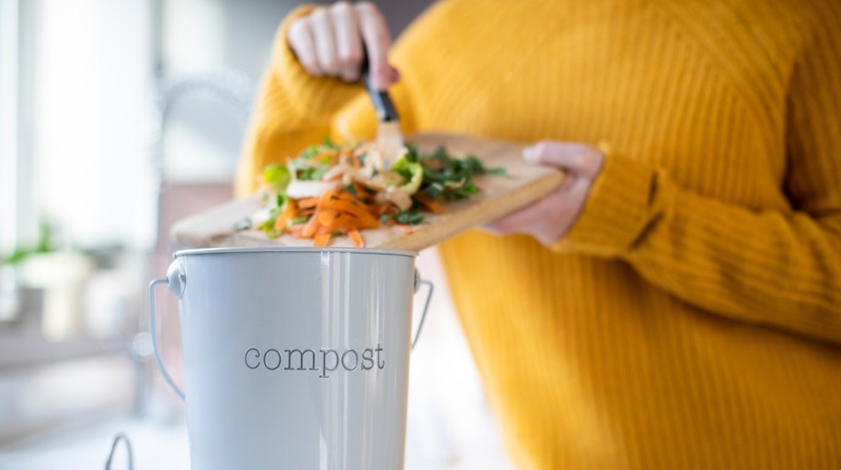 Najväčšie chyby pri kompostovaní. Tieto veci tam jednoducho nepatria