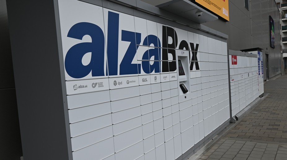 Kto toto schválil? Nový výdajný box pobúril obyvateľov, spoločnosť musela rýchlo konať