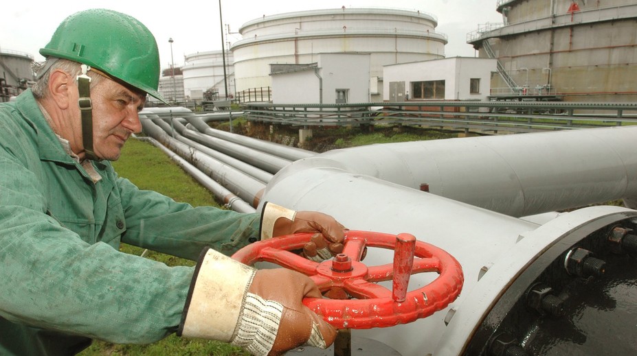 Ukrajina začne testovať ropovod Družba. Kremeľ je pripravený obnoviť dodávky