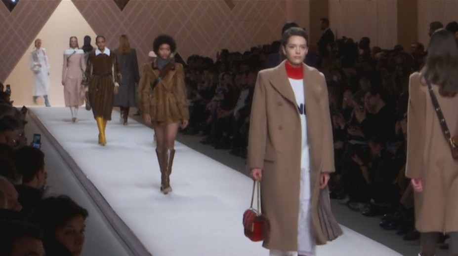 V odevnom biznise sa hovorí o revolúcii, módne domy končia s kožušinami