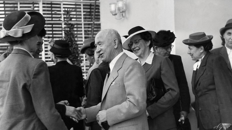 Tisícmi sviečok si v Prahe pripomenuli pamiatku obetí komunizmu