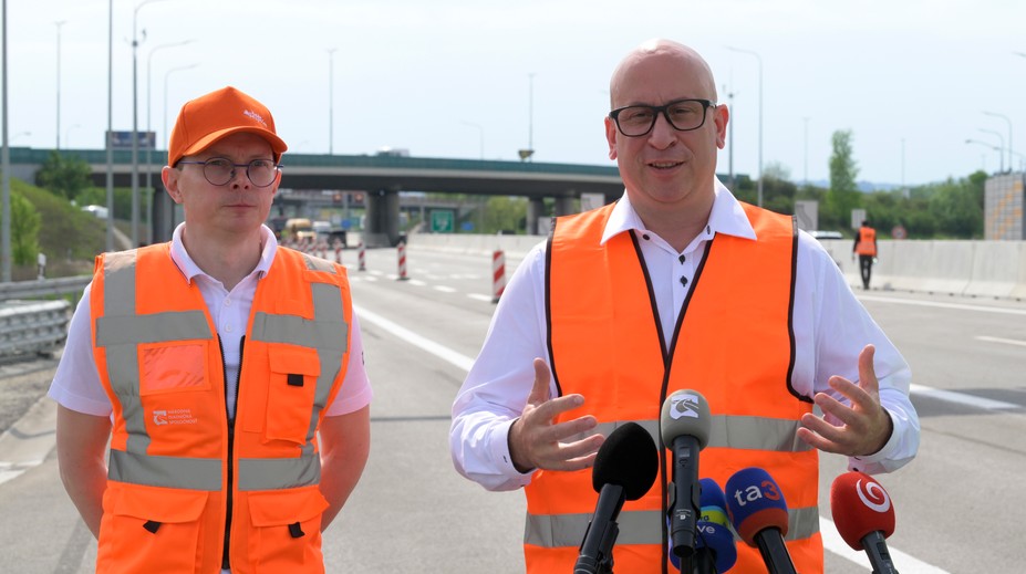 D1 pri Bratislave opäť otvorili. Vodičom sa výrazne uľaví