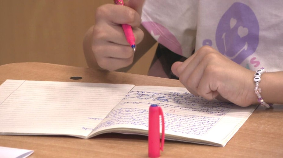 Žiaci už onedlho opäť zasadnú do lavíc. Pozrite si, ako ich na to čo najlepšie pripraviť