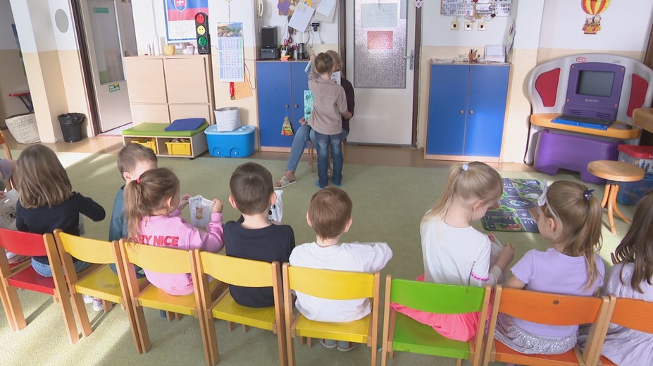 Je čas na zápis do škôlky: Rodičia môžu prihlášku podať aj elektronicky