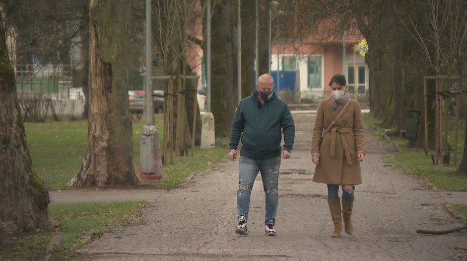 Po mnohých rokoch sa dozvedel, že nie je biologickým otcom svojich detí. Výživné však platiť musí