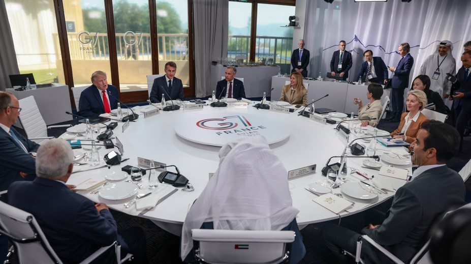G7 sa dohodla na sprísnení sankcií proti Rusku v oblasti ropy a plynu, tvrdí AFP