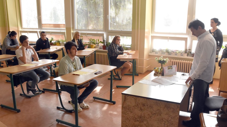 Dali by ste Testovanie 9 zo slovenčiny bez chyby? Pohoreli by aj mnohí dospelí